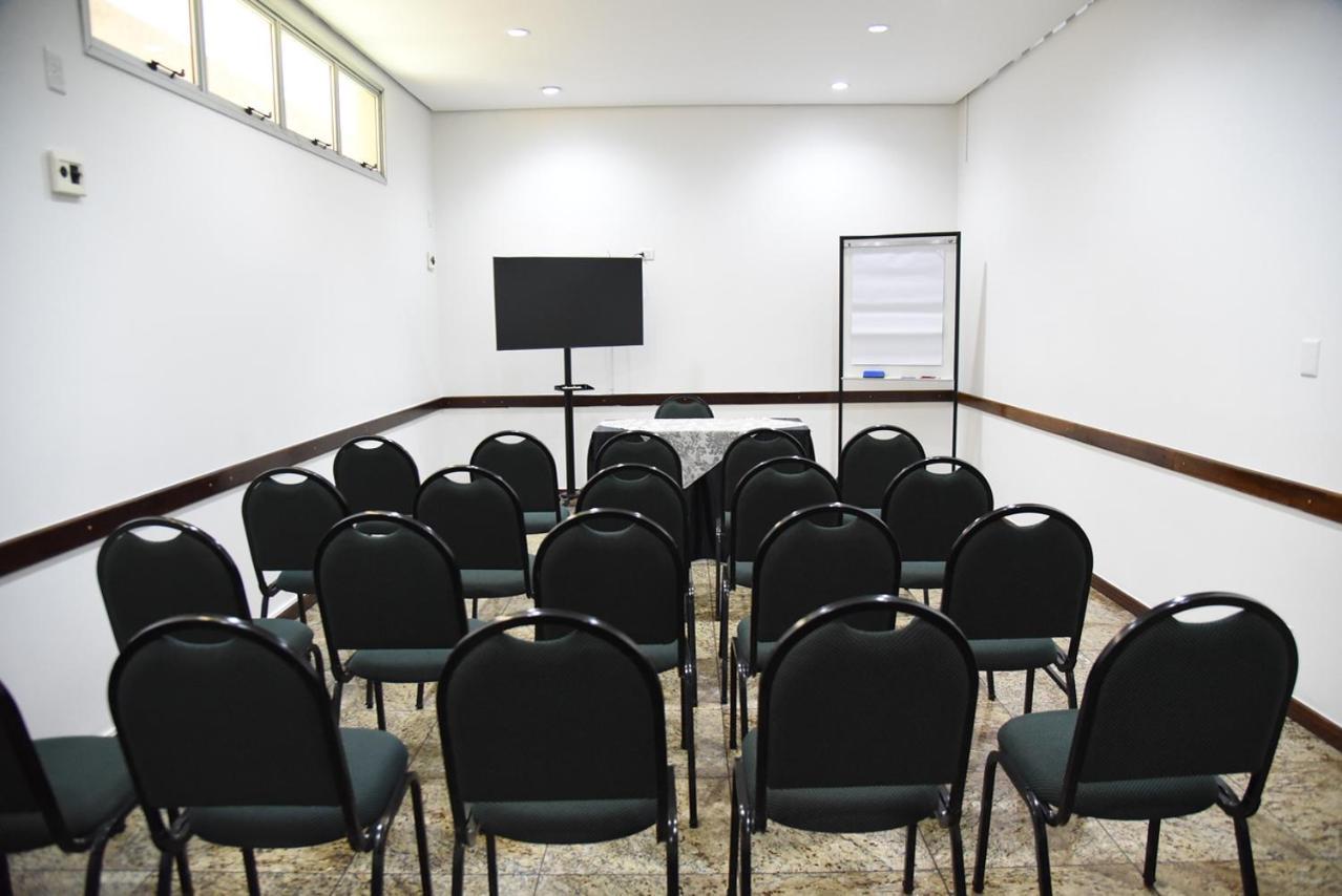 Cedro Hotel Londrina Extérieur photo