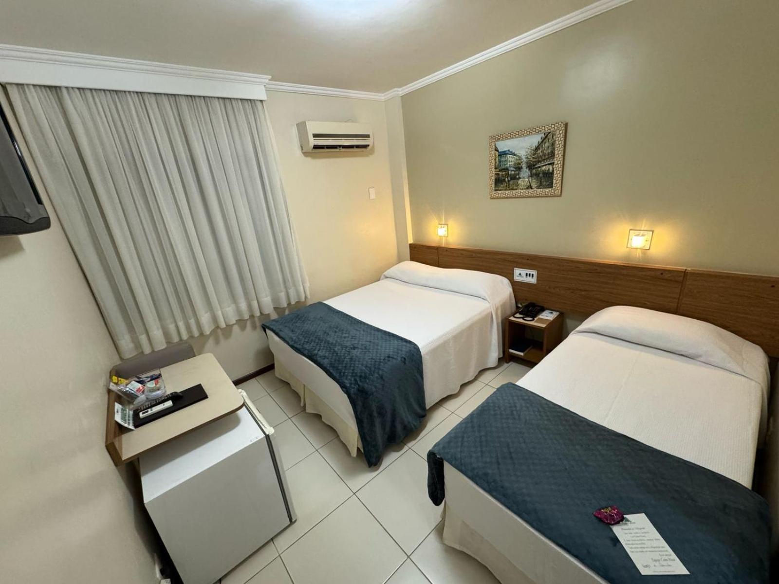 Cedro Hotel Londrina Extérieur photo